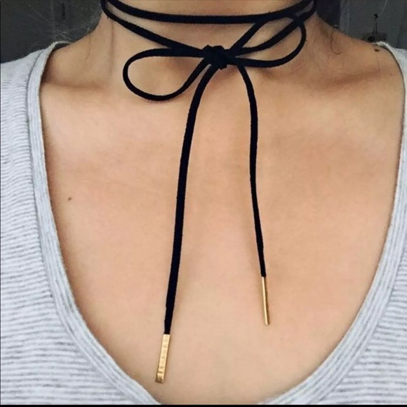 Choker - Picture 1 of 4